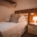 Bif. Nel Tra Bobbio/grazzano/1h Milano Διαμέρισμα *
